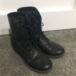 Bass Black Lace Up Boots
